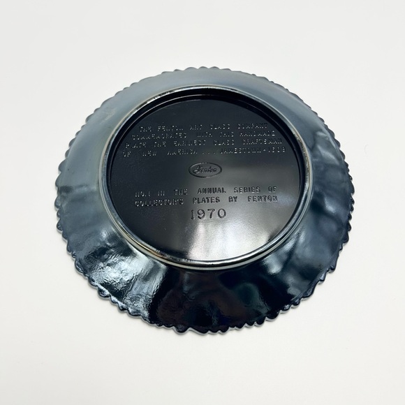 Fenton - Vintage (1970s) Carnival Art Glass Plate. NOT FOR FOOD USE!!! - Picture 17 of 17